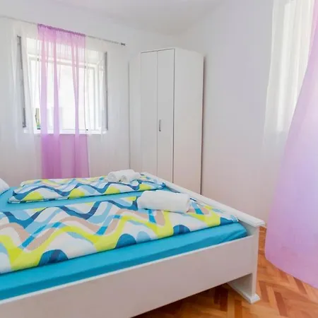Appartement Roko In Center