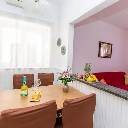 Apartmán Roko In Center Split